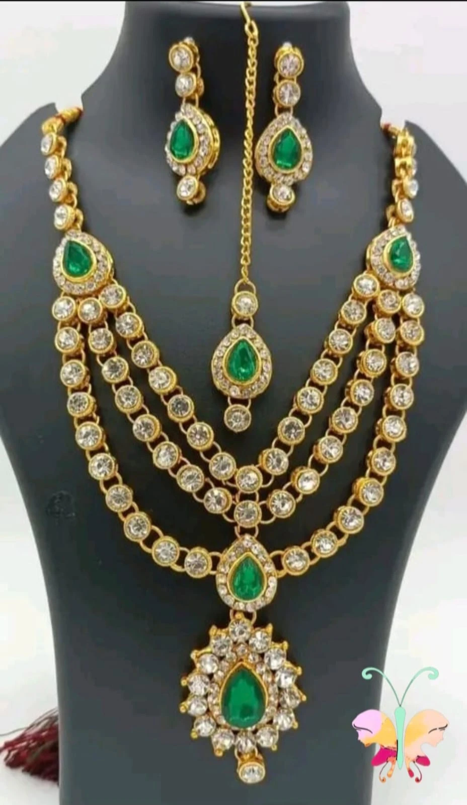 Elegant Necklace with Earing and tikka